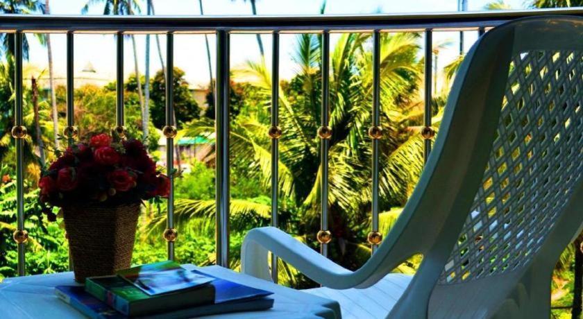 Sairougn Seaview Hotel Пляж Клонг-Муанг Екстер'єр фото